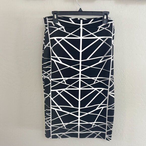 Pixley Knit Pencil Pull On Skirt - Black/White/Gray Geometric Print - Sized L - Picture 2 of 7